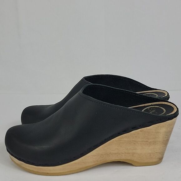 No. 6 Black New School Wedge Clog -Women's - Picture 5 of 13